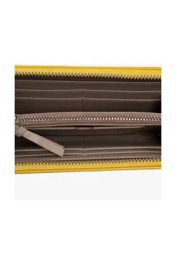 Dries Van Noten Portefeuilles Wallet With Logo Yellow 10 Dries Van Noten Portefeuilles Wallet With Logo Yellow -Dries Van Noten Verkoopwinkel 0e1e0582bfc97f00e304c579dd228262