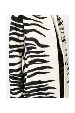 Dries Van Noten Trenchcoats & Mantels 222-010247-5159 COAT Beige 10 Dries Van Noten Trenchcoats & Mantels 222-010247-5159 COAT Beige -Dries Van Noten Verkoopwinkel 3b93353a78befb58c0be3faf9eb19290