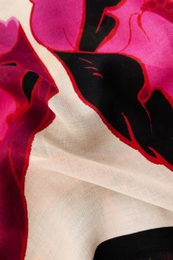 Dries Van Noten Sjaals Floral Scarf Pink -Dries Van Noten Verkoopwinkel aad6c90793e8b6a12247b236fa2d35e5