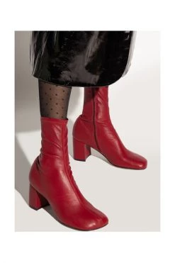 Dries Van Noten Enkellaarsjes Leather Heeled Ankle Boots Red 11 Dries Van Noten Enkellaarsjes Leather Heeled Ankle Boots Red -Dries Van Noten Verkoopwinkel fe0a7b1b5b5fedd8dbcf3a1eb7b18d7b